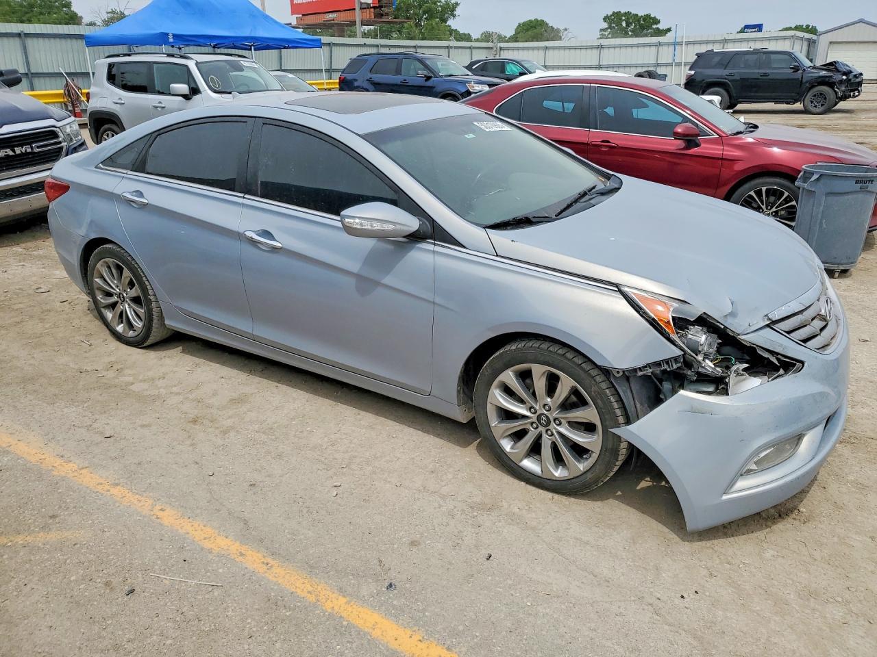 2011 Hyundai Sonata Limited 2.0T - Image 4