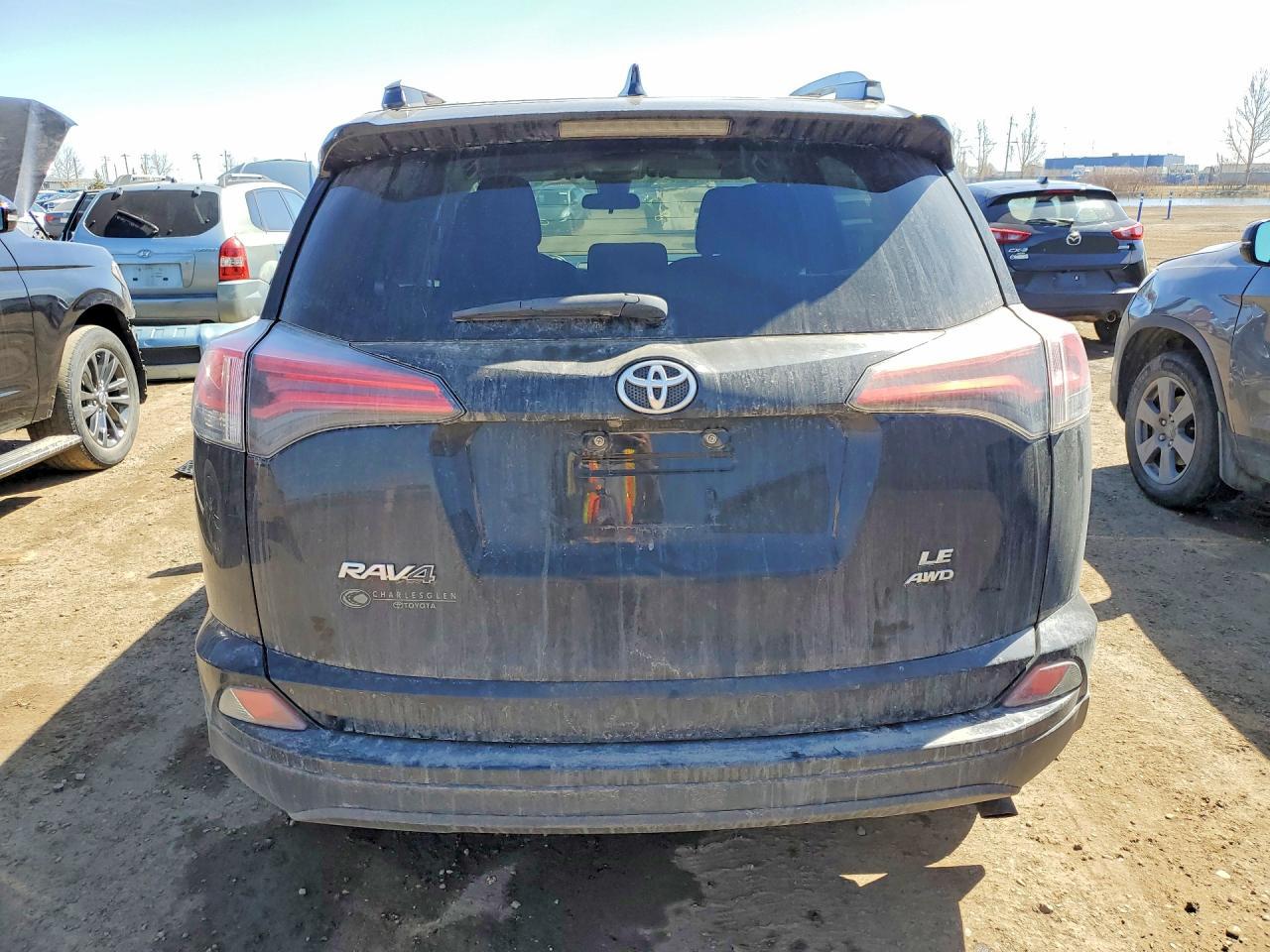 2017 Toyota Rav4 Le - Image 6