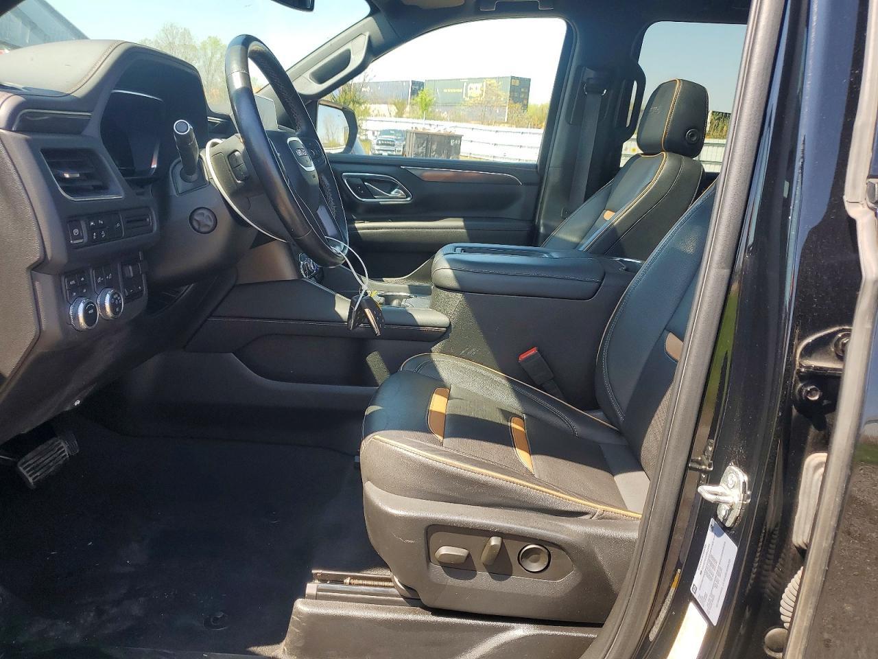 2022 GMC Yukon Xl K1500 At4 - Фото 7