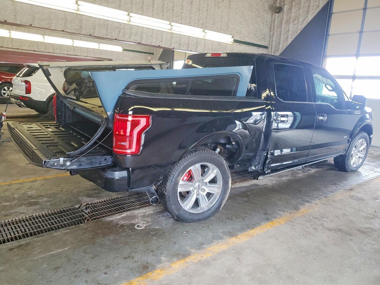 2016 Ford F150 Supercrew - Фото 3