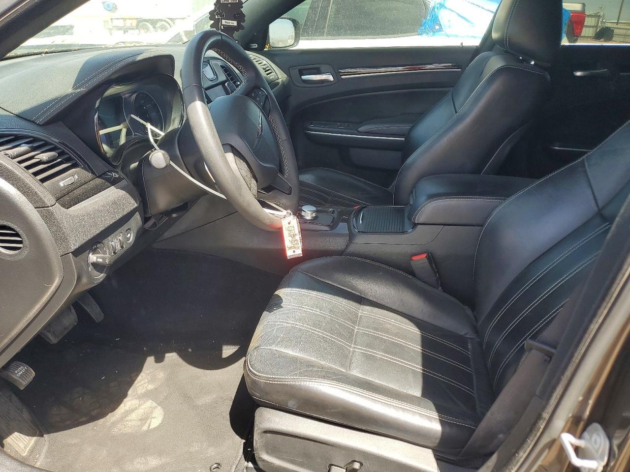 2022 Chrysler 300 S - Image 7