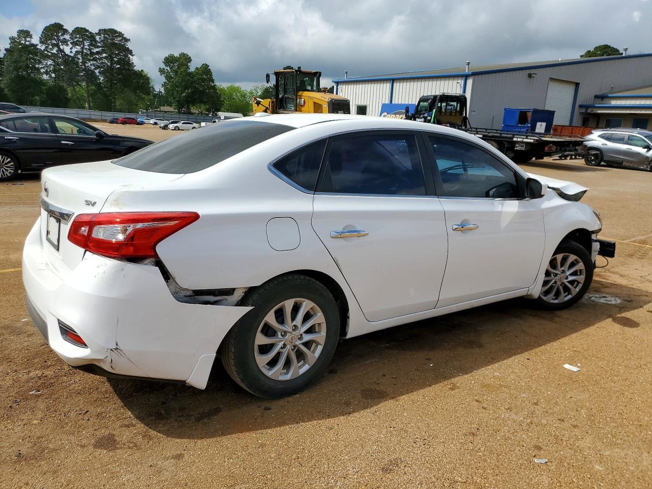2018 Nissan Sentra Sv - Фото 3