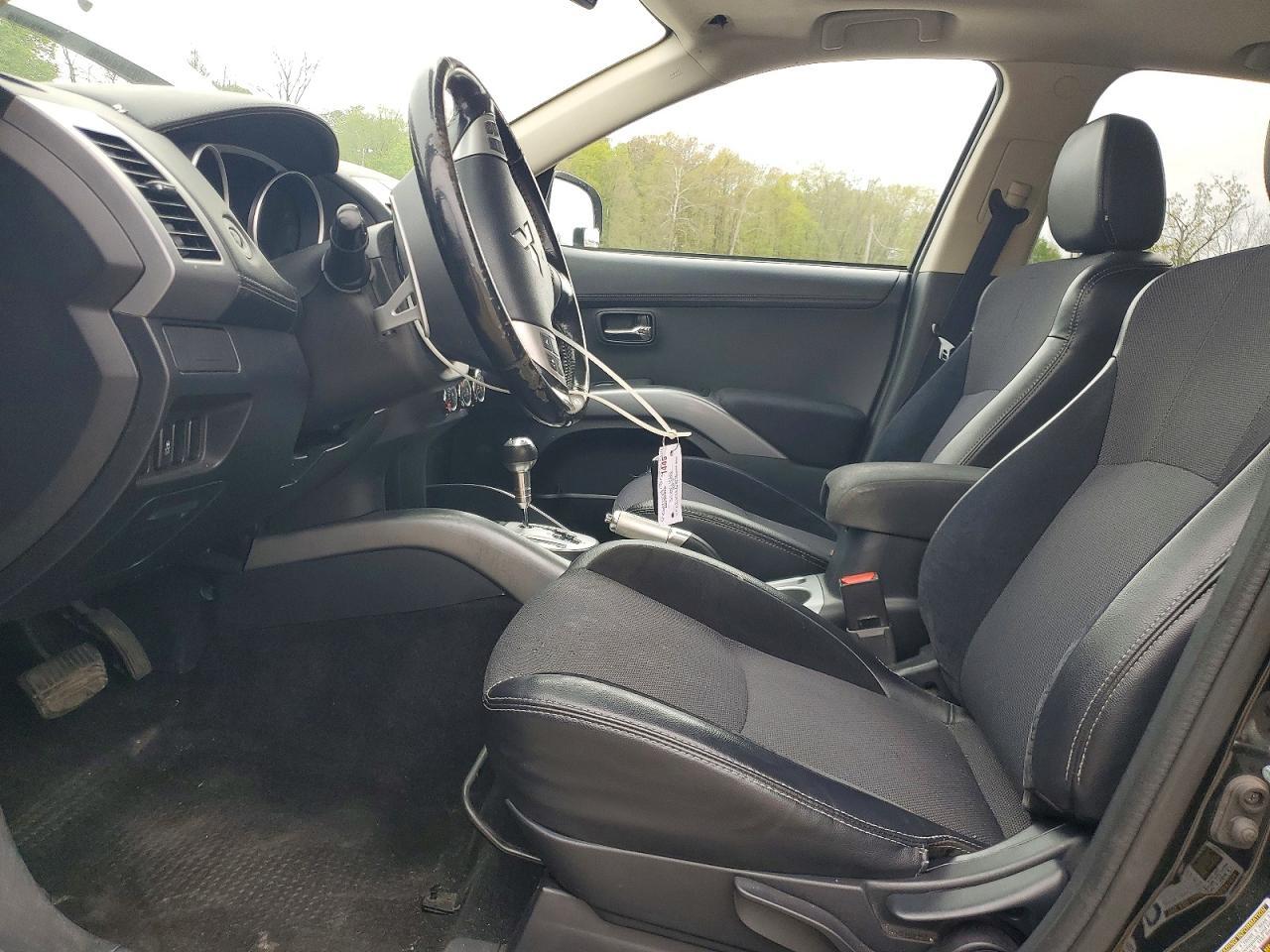 2013 Mitsubishi Outlander Se - Фото 7
