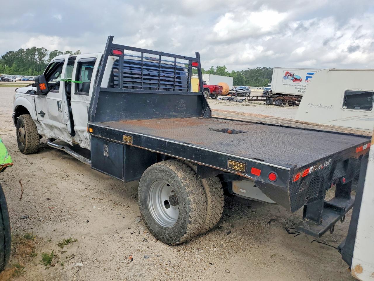 2013 Ford F350 Super Duty - Фото 2