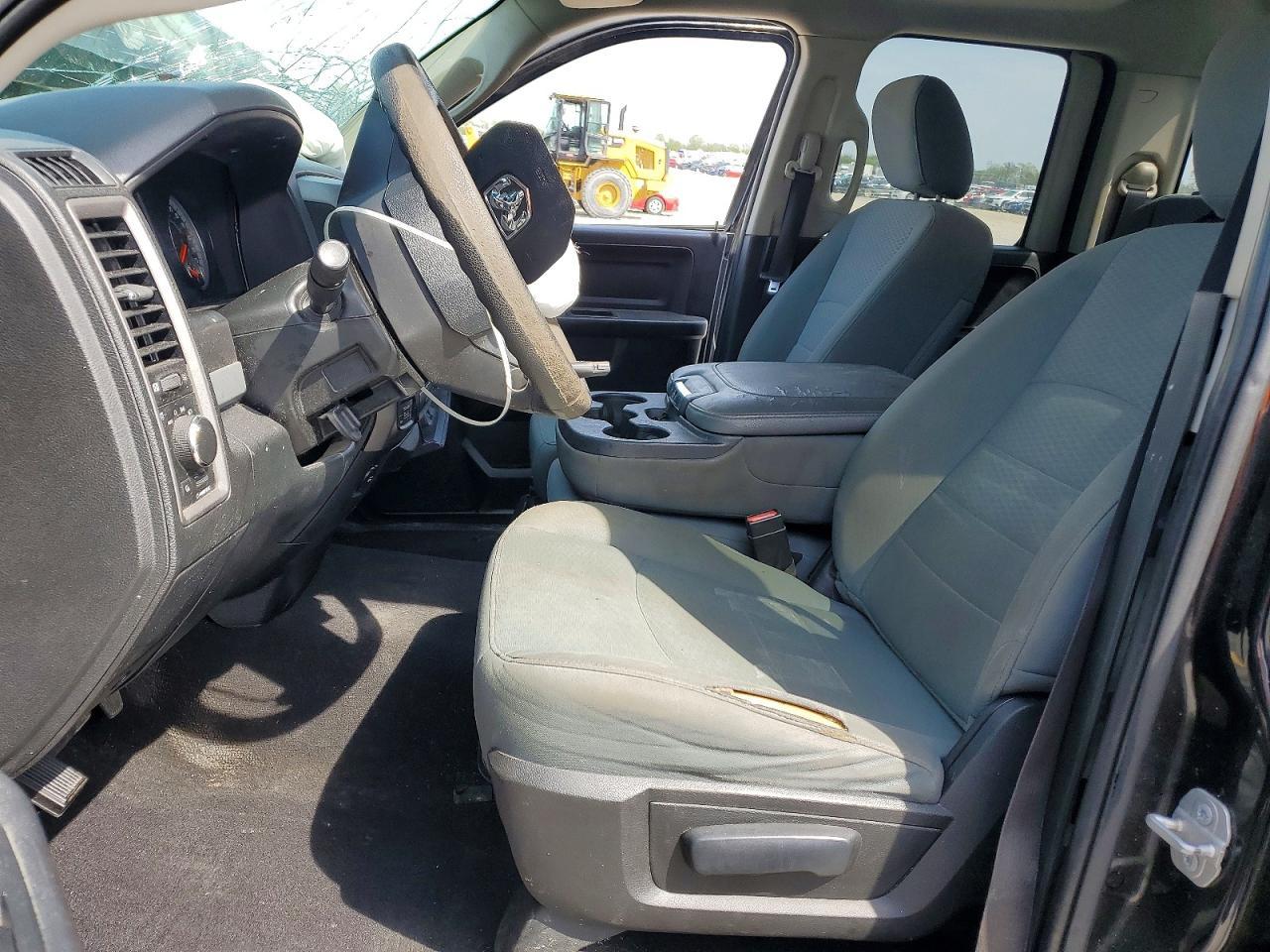 2017 Ram 1500 St - Image 7