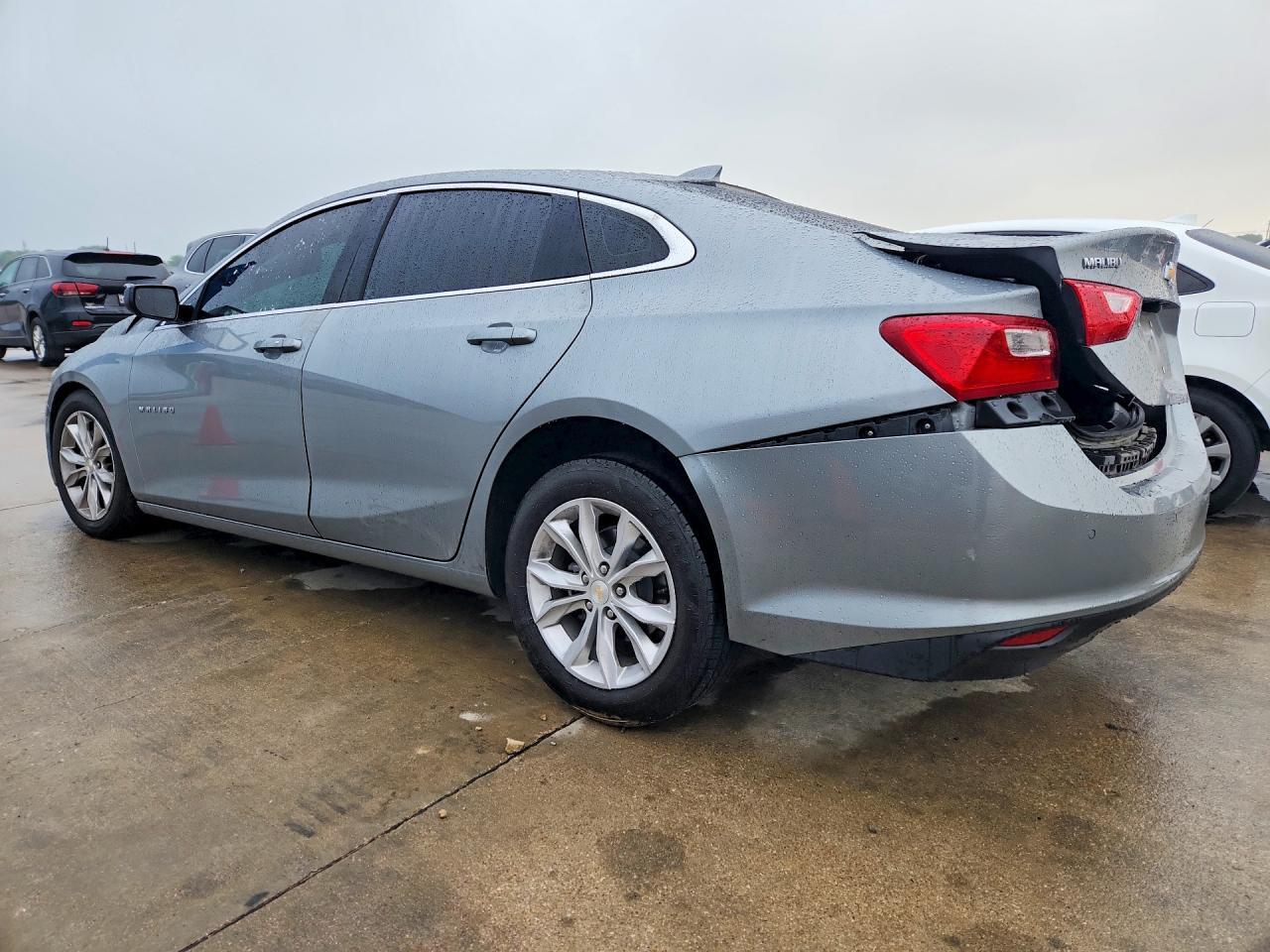 2024 Chevrolet Malibu Lt - Фото 2