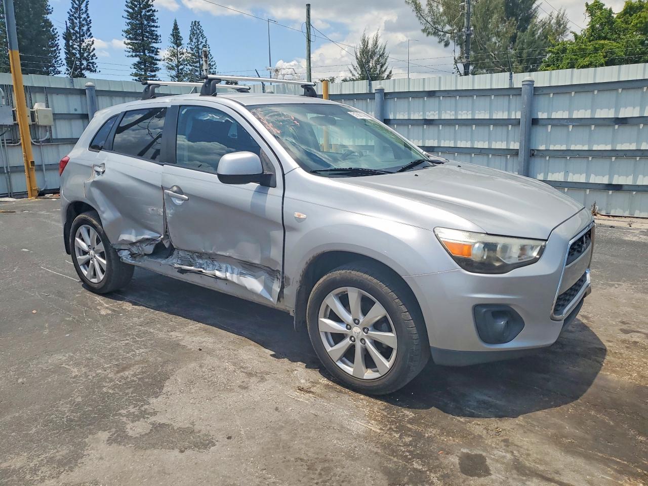 2014 Mitsubishi Outlander Sport Es - Фото 4