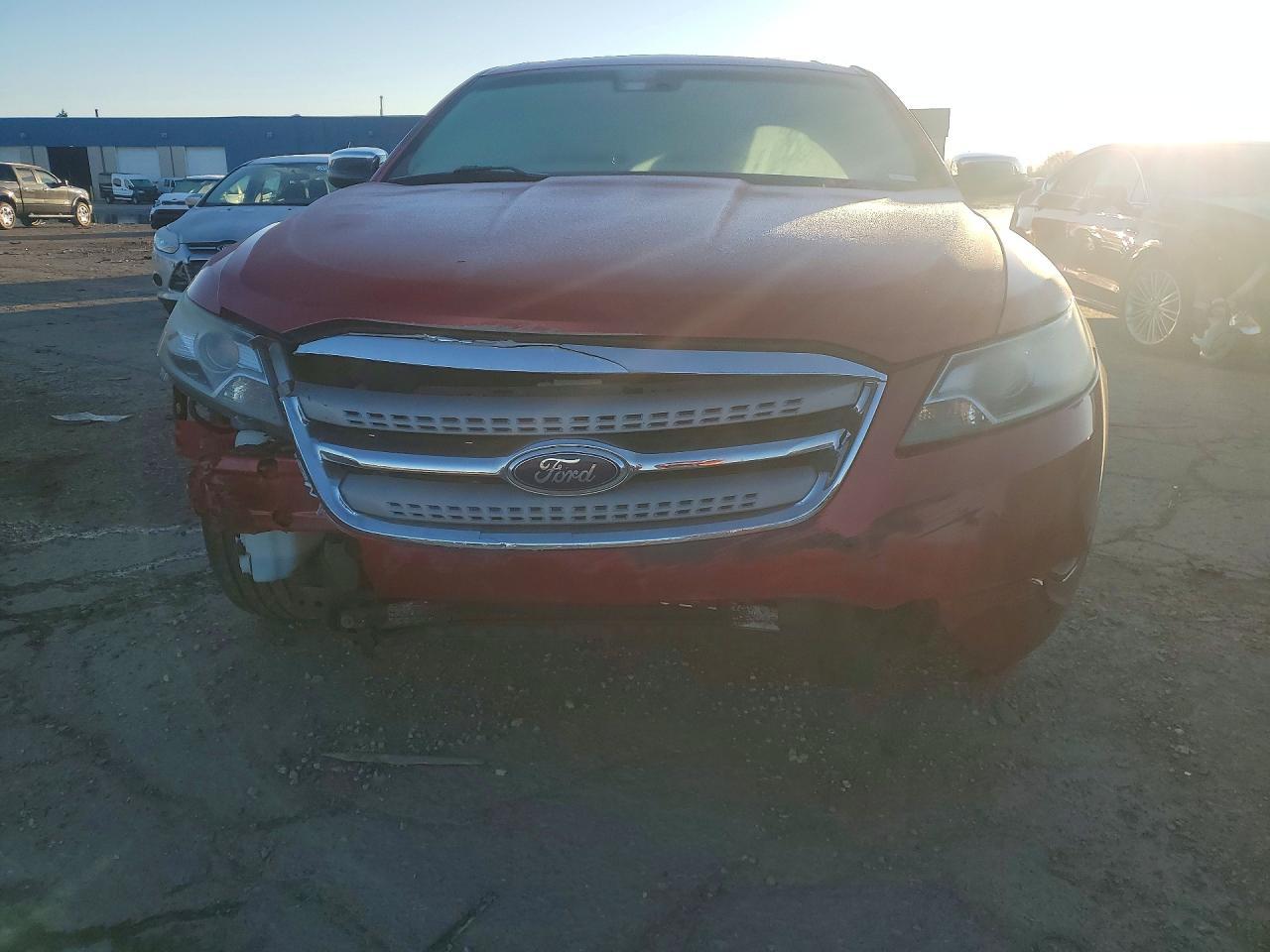 2011 Ford Taurus Limited - Image 5