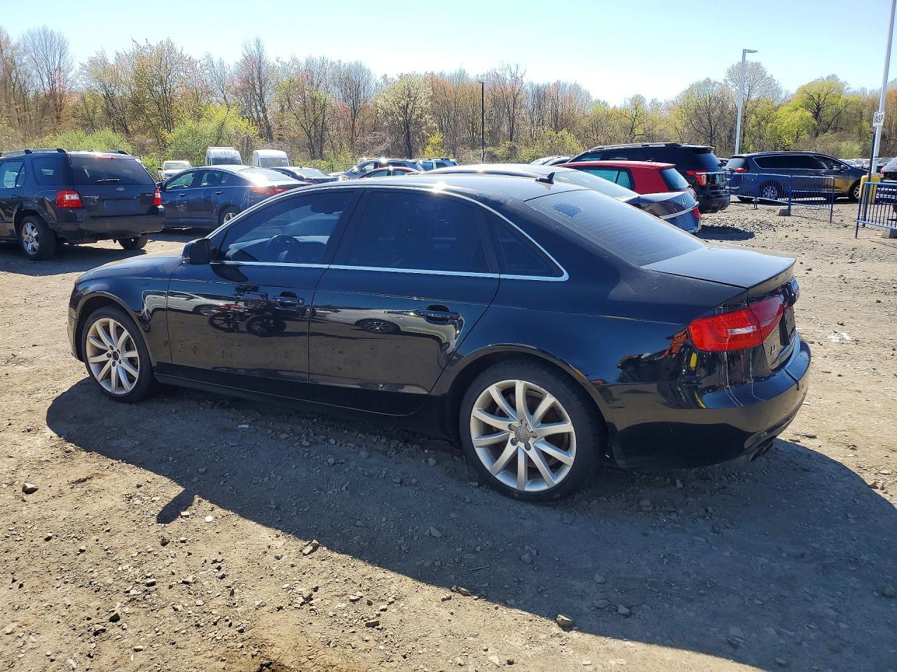 2013 Audi A4 Premium Plus - Фото 2