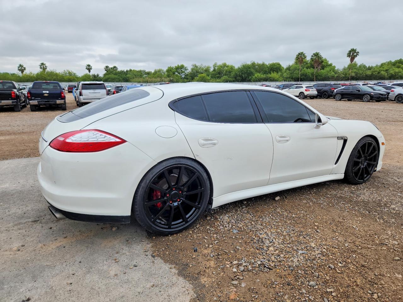 2011 Porsche Panamera 2 - Фото 3