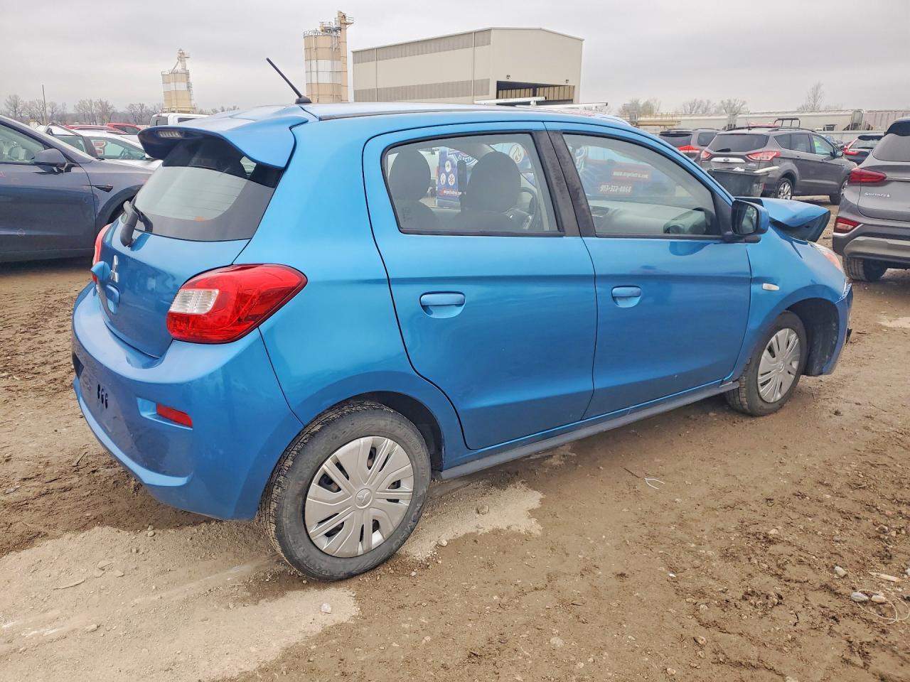 2020 Mitsubishi Mirage Es - Фото 3