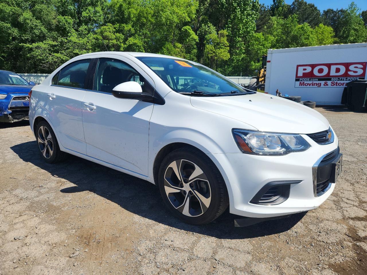2017 Chevrolet Sonic Premier - Image 4