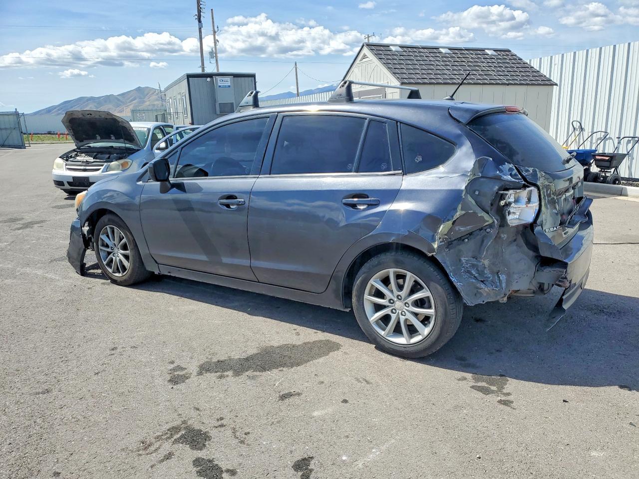 2014 Subaru Impreza Premium - Фото 2