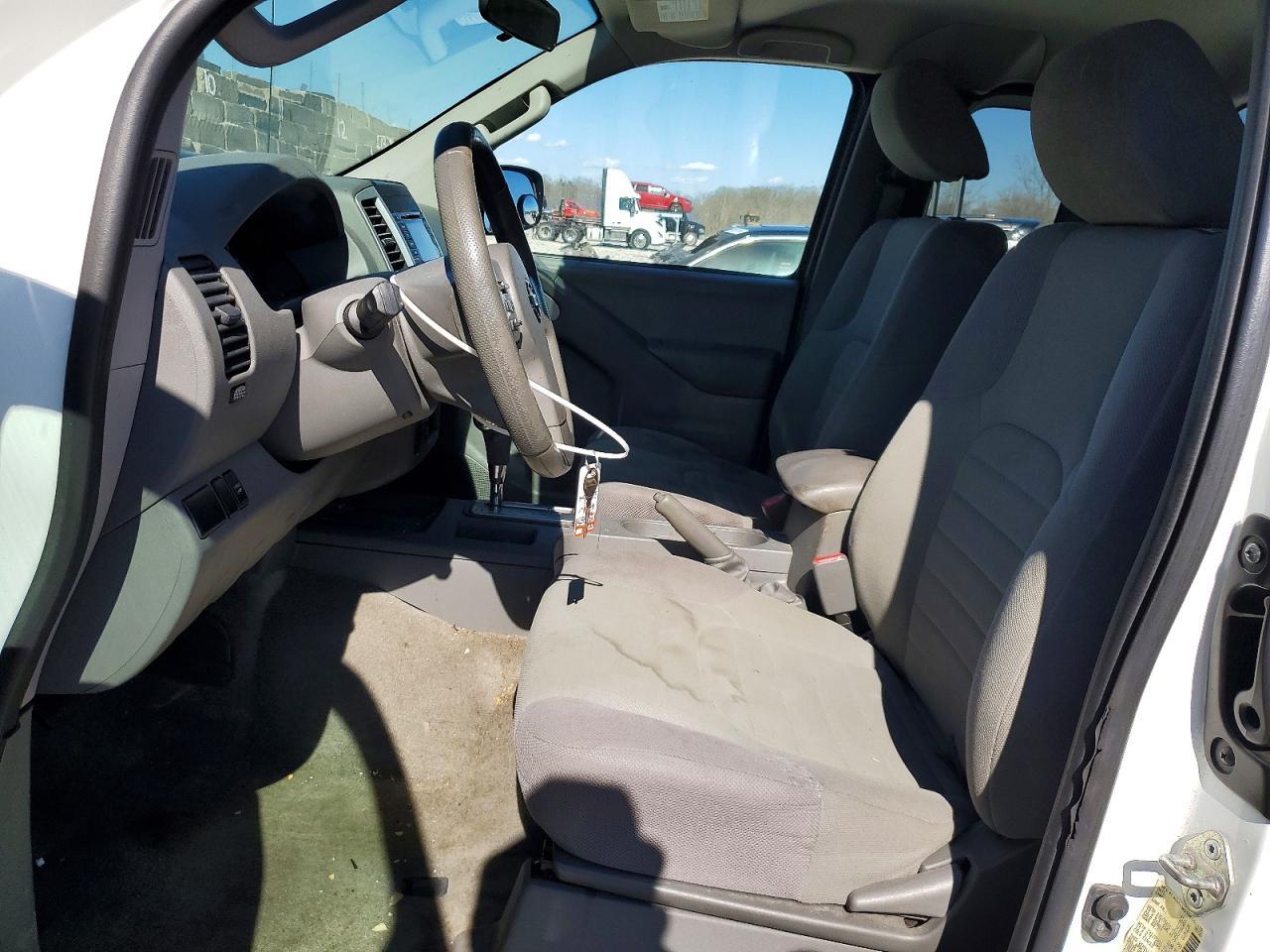 2017 Nissan Frontier S - Фото 7