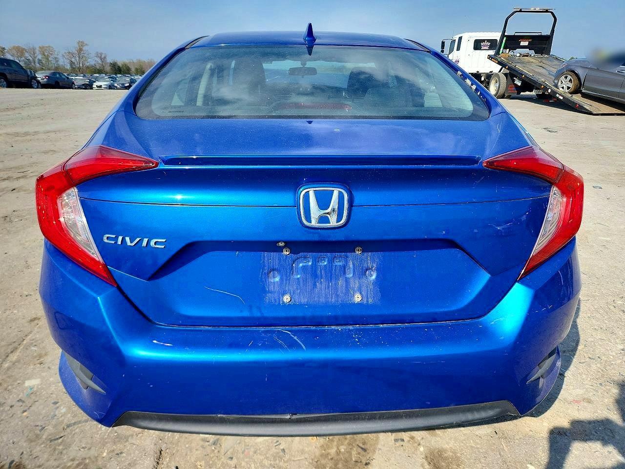 2017 Honda Civic Ex - Image 6