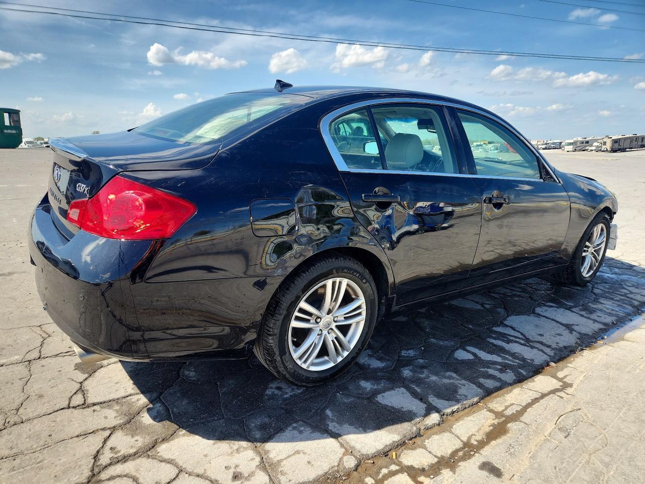 2012 Infiniti G37 Sedan X - Фото 3