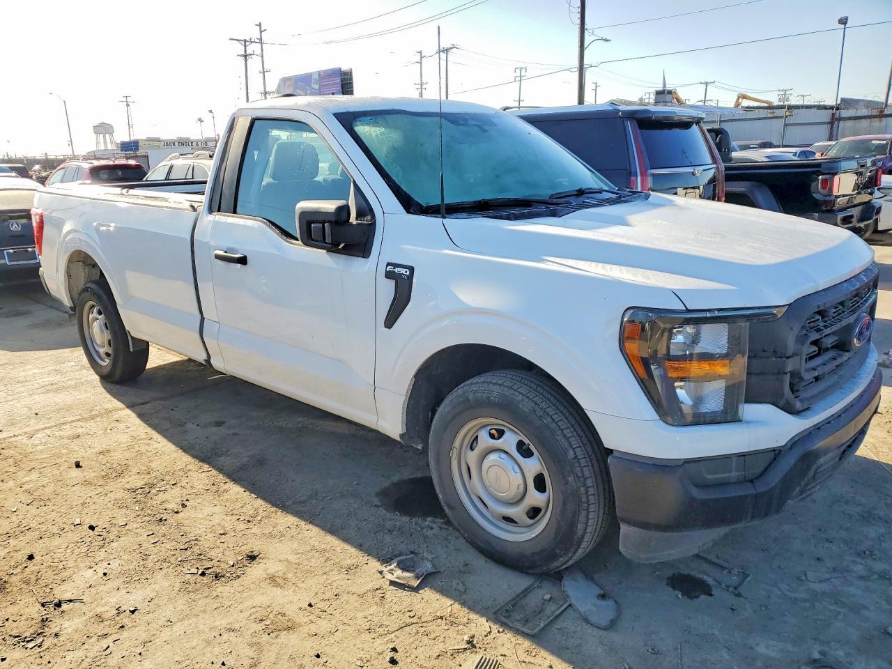 2023 Ford F150 - Фото 4
