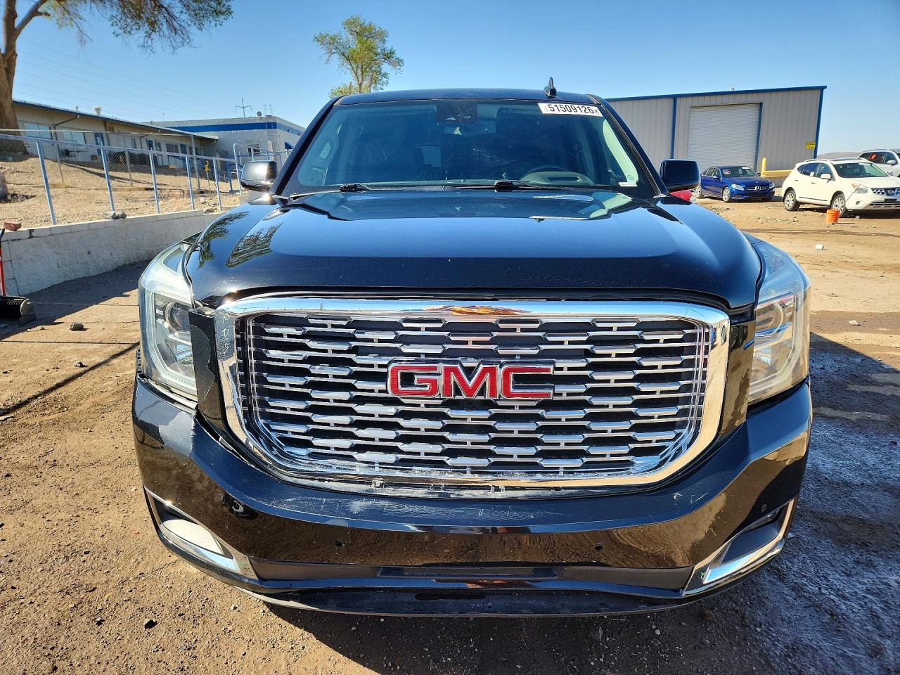 2018 GMC Yukon Denali - Фото 5