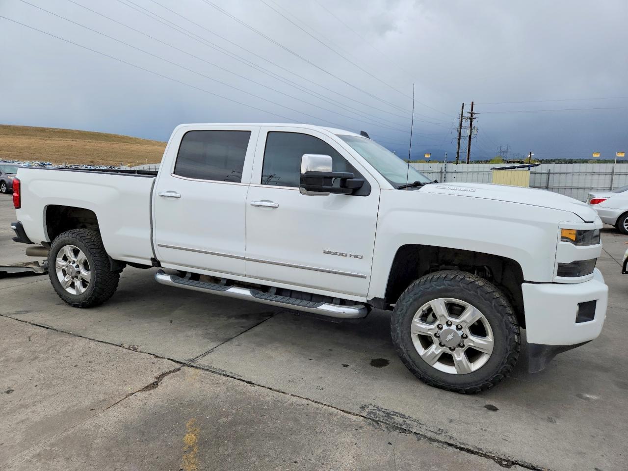 2018 Chevrolet Silverado K2500 Heavy Duty Ltz - Image 4