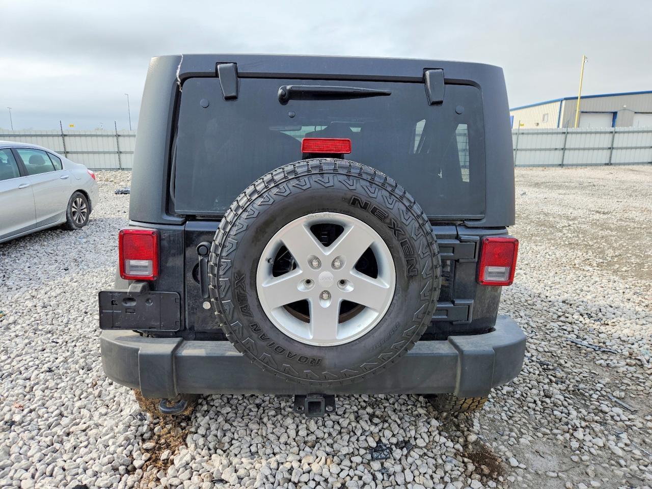 2014 Jeep Wrangler Unlimited Sport - Фото 6