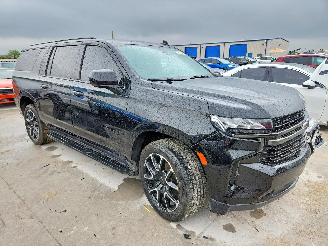 2021 Chevrolet Suburban C1500 Rst - Image 4