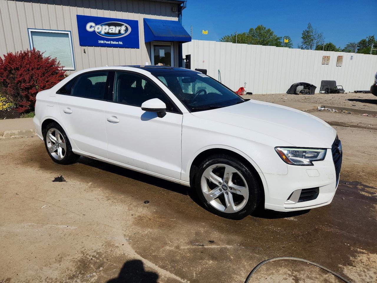 2018 Audi A3 Premium - Фото 4