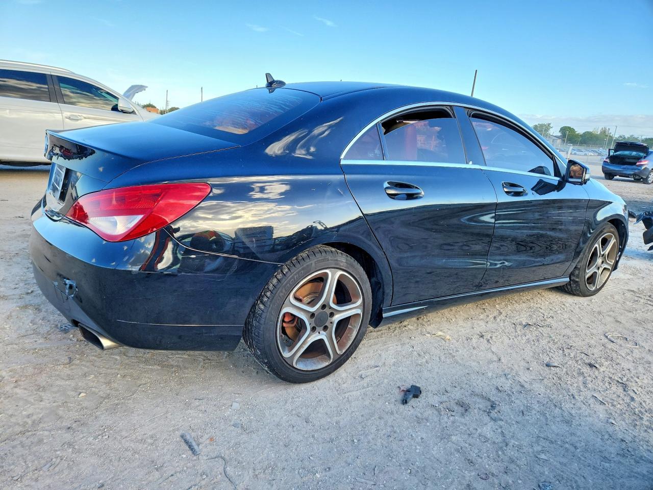 2014 Mercedes-Benz Cla 250 - Image 3