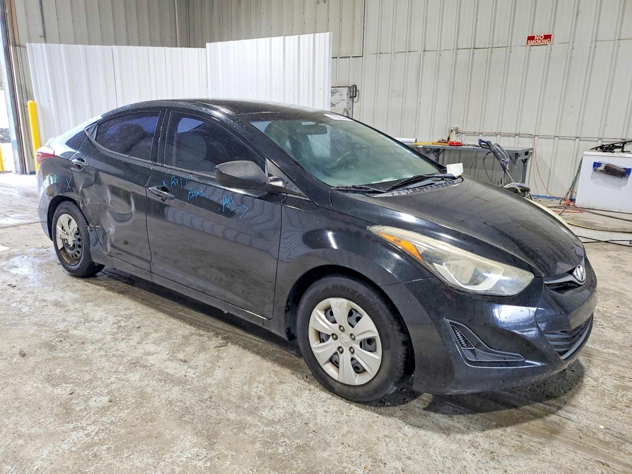 2016 Hyundai Elantra Se - Фото 4