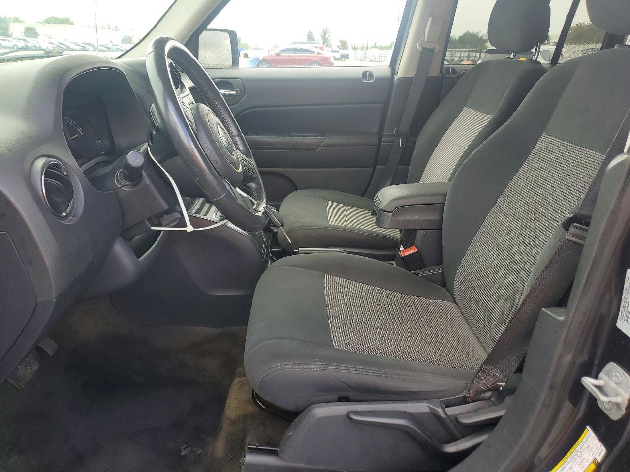 2014 Jeep Patriot Latitude - Image 7