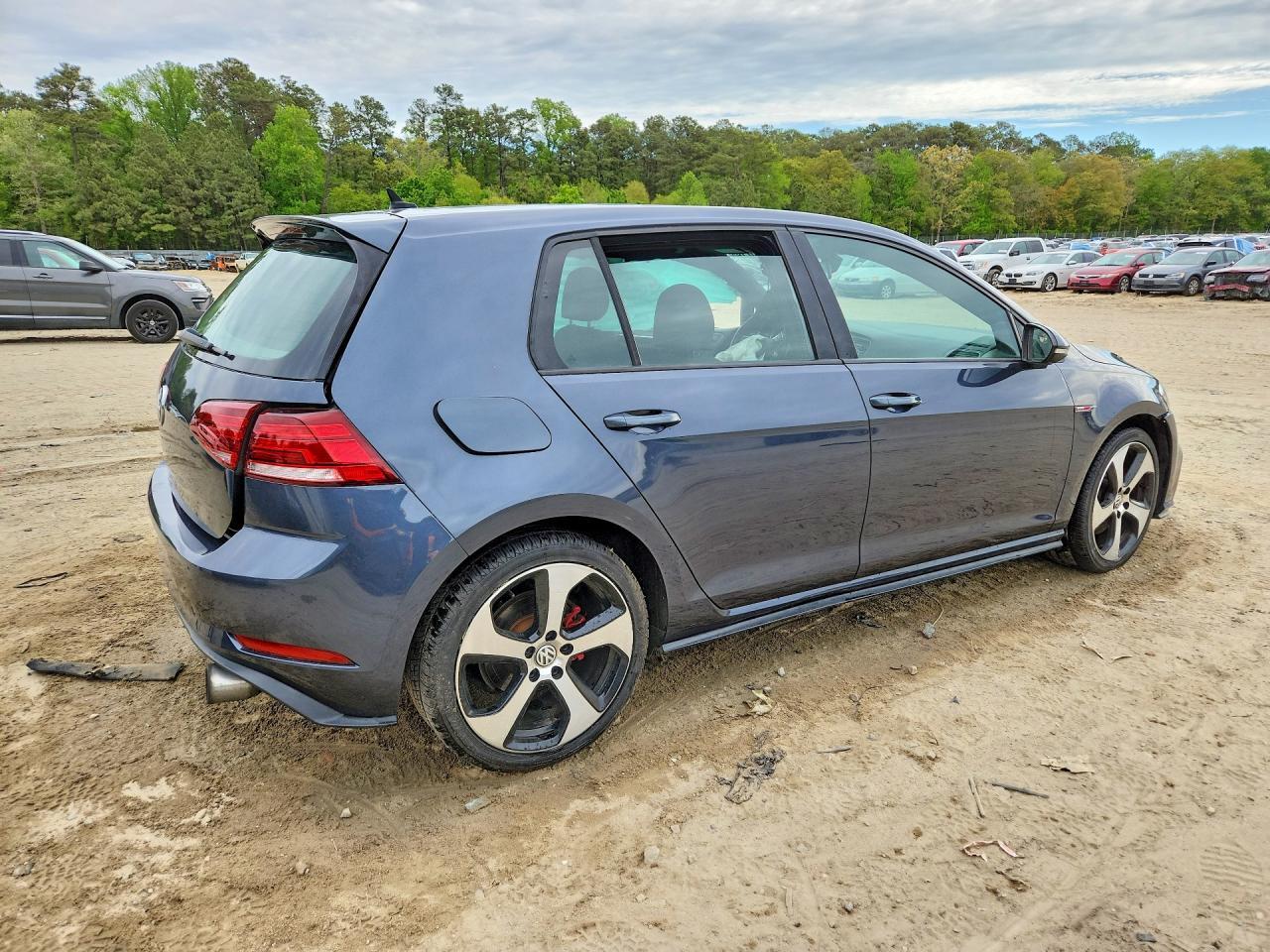 2018 Volkswagen Gti S - Image 3