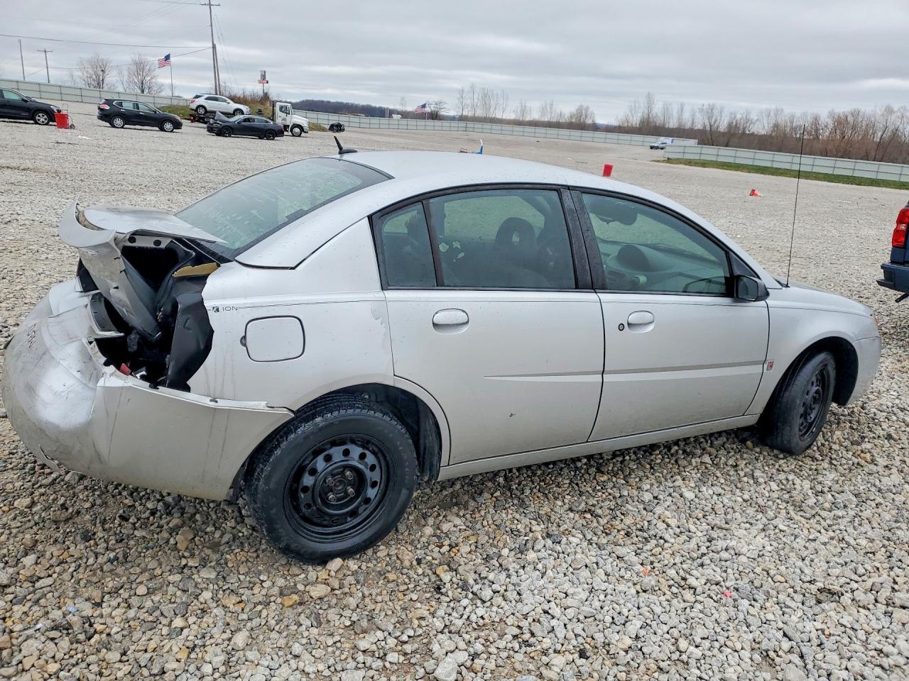 2007 Saturn Ion Level 2 - Image 3