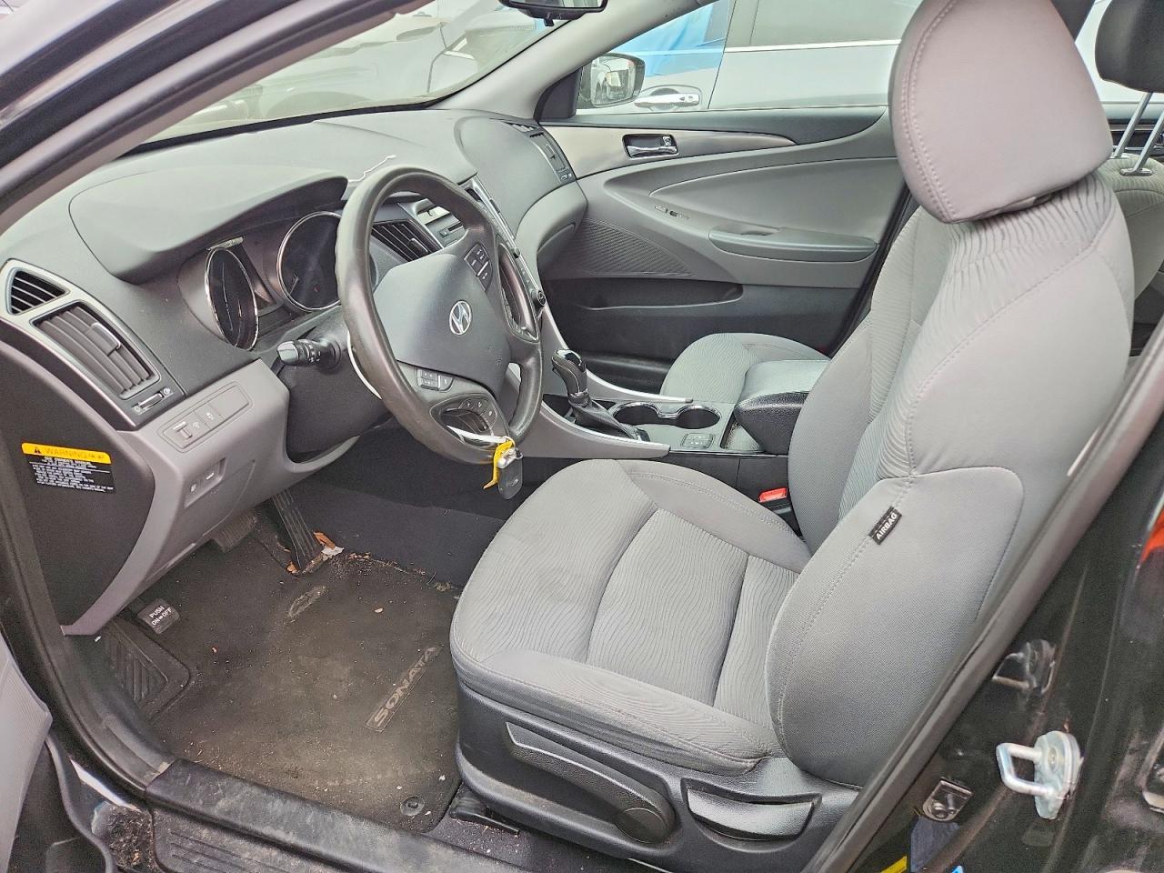 2015 Hyundai Sonata Hybrid Base - Фото 7
