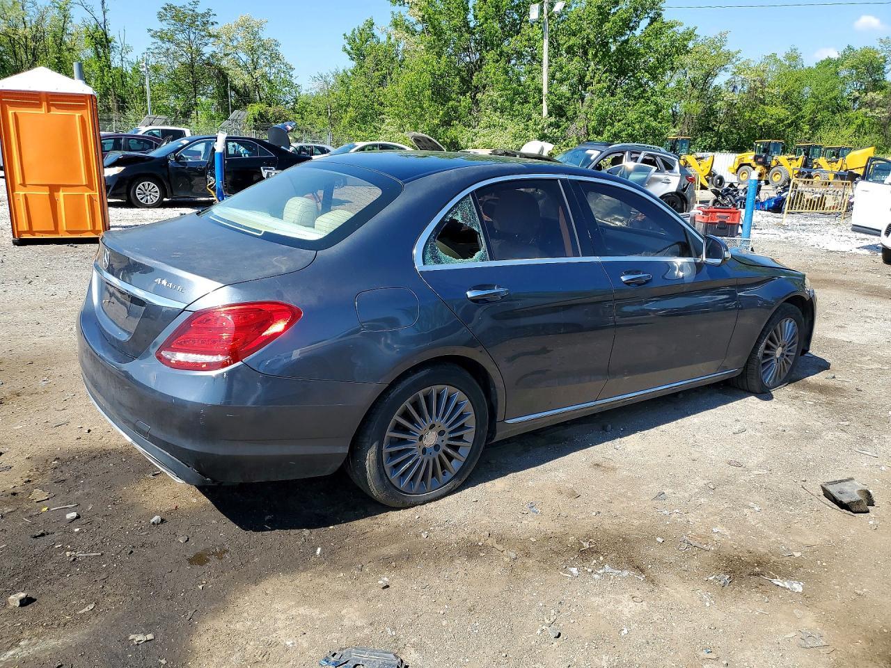 2015 Mercedes-Benz C 300 4Matic - Фото 3