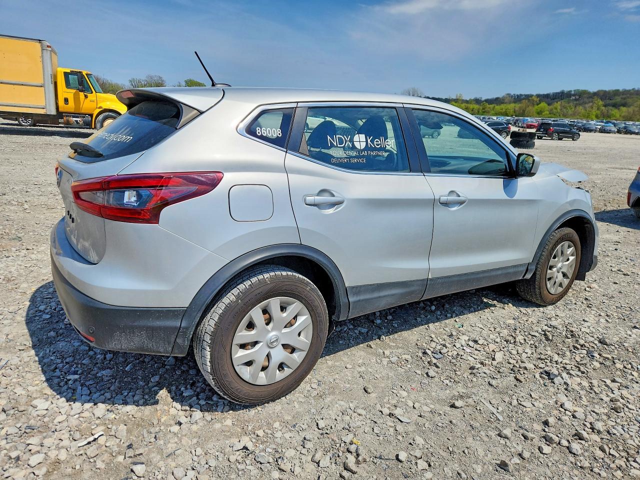 2020 Nissan Rogue Sport S - Image 3