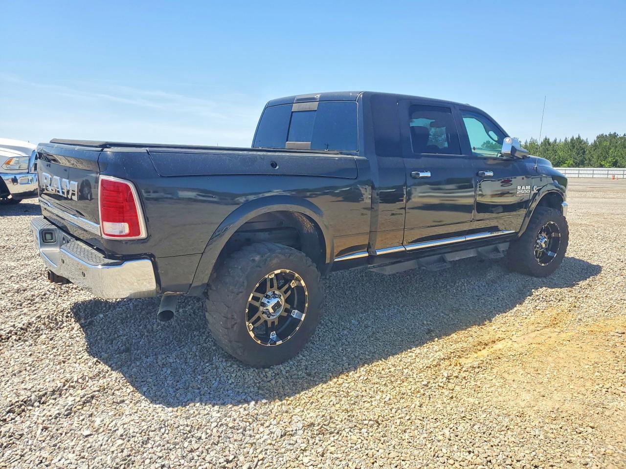 2017 Ram 2500 Longhorn - Image 3