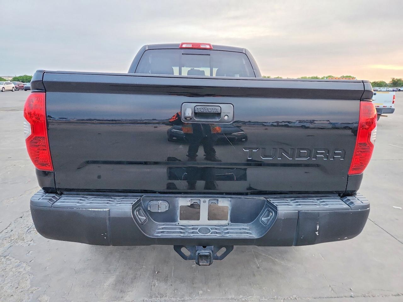 2014 Toyota Tundra Sr5 - Фото 6