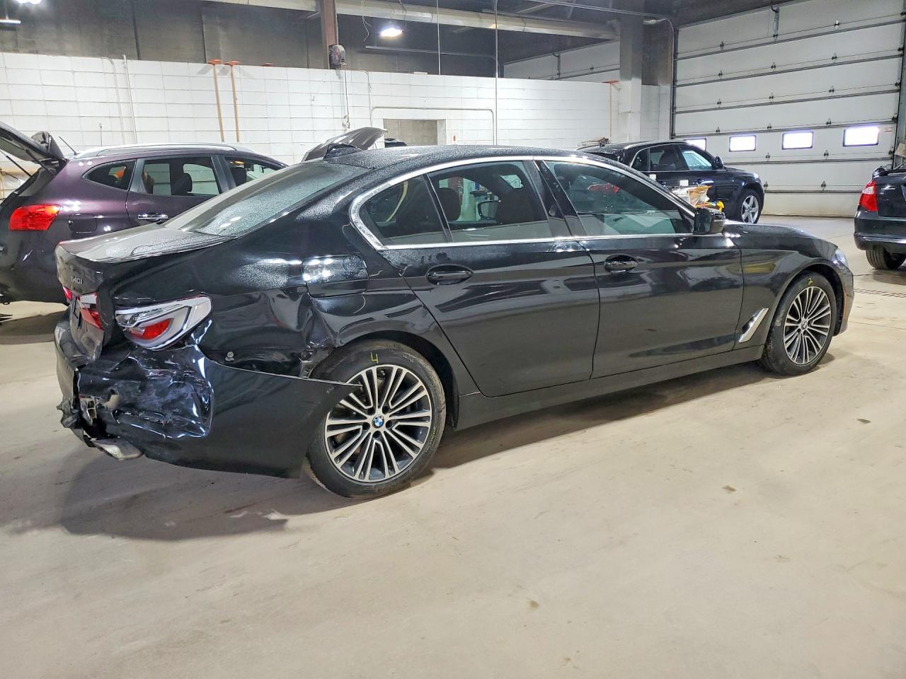 2020 BMW 540 Xi - Фото 3