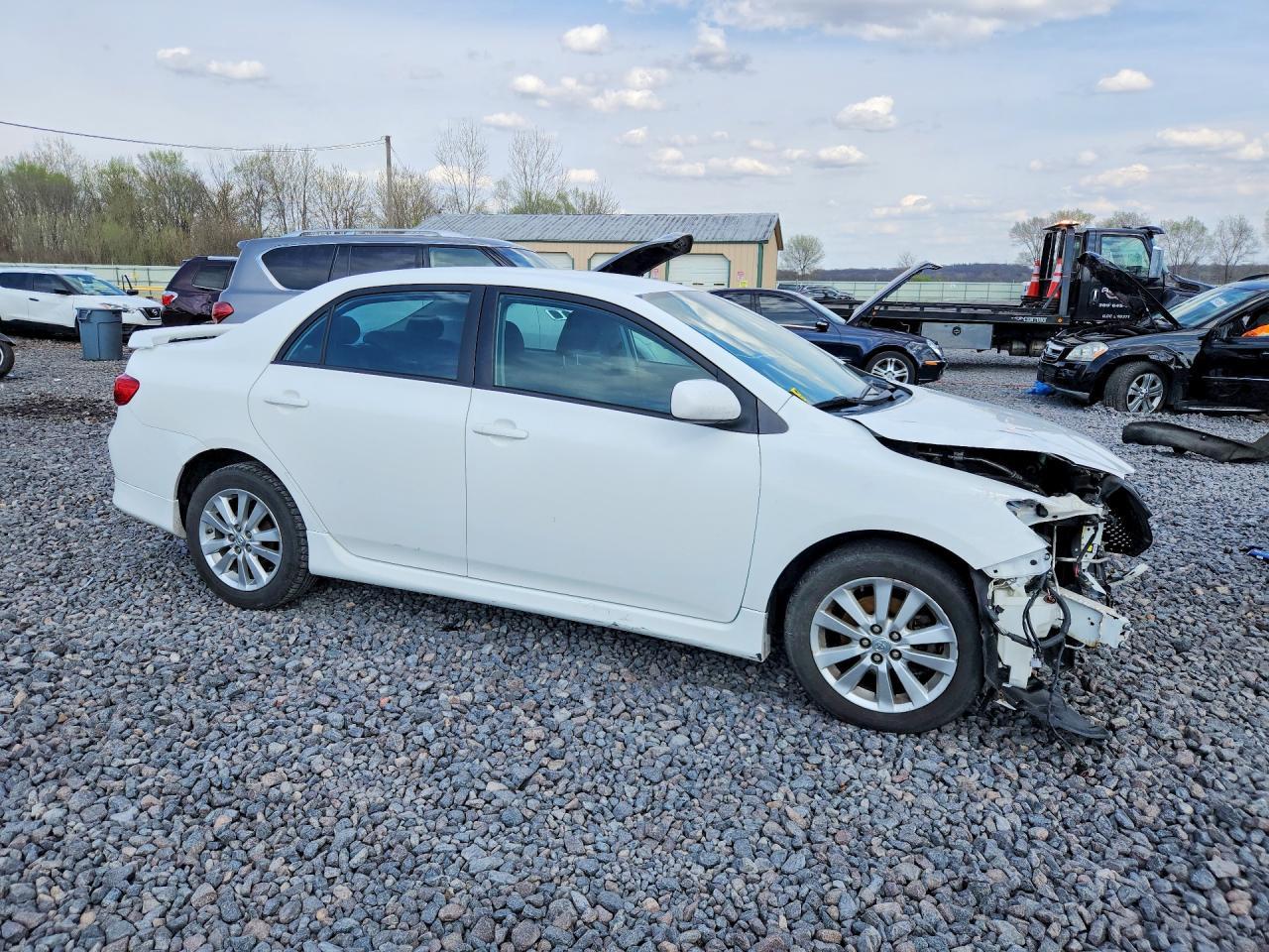 2010 Toyota Corolla S - Фото 4