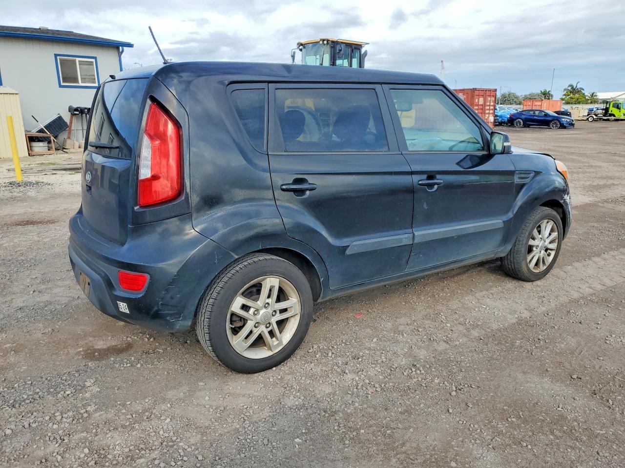 2013 Kia Soul + - Фото 3