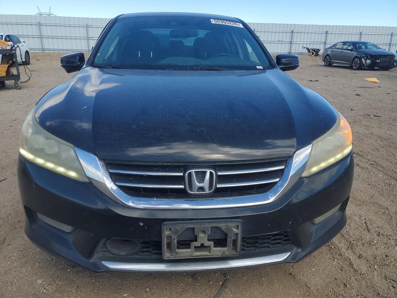 2014 Honda Accord Touring - Image 5