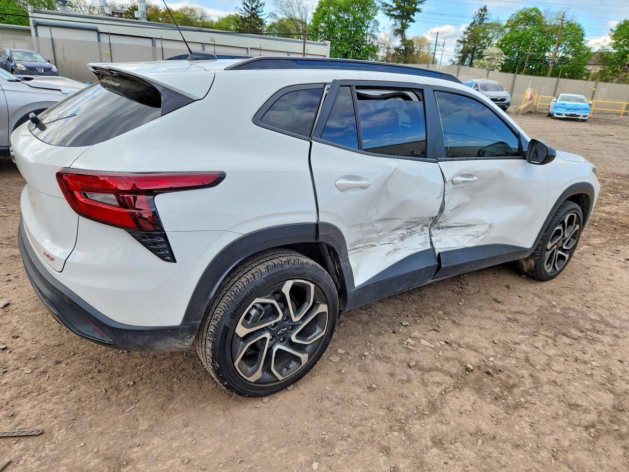 2025 Chevrolet Trax 2Rs - Image 3
