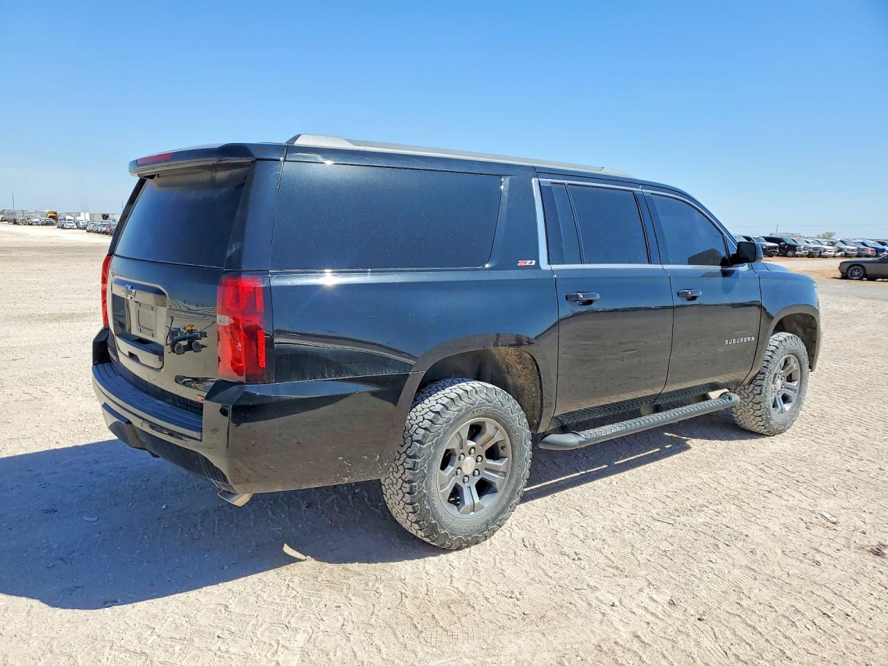 2018 Chevrolet Suburban K1500 Lt - Фото 3