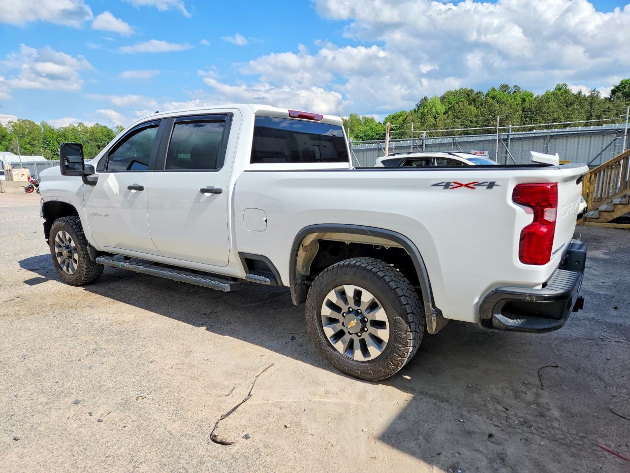 2024 Chevrolet Silverado K2500 Custom - Image 2