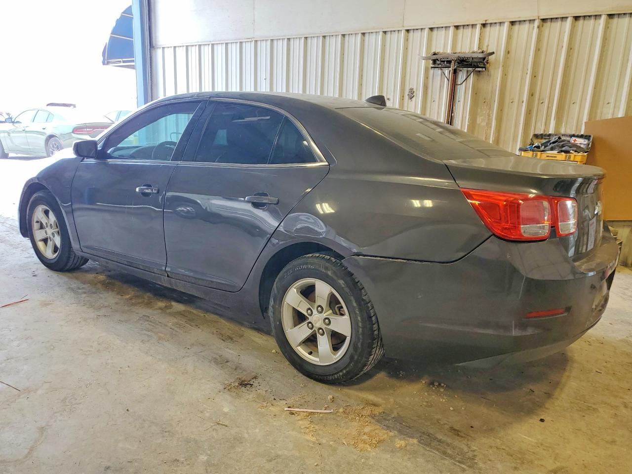 2013 Chevrolet Malibu 1Lt - Фото 2