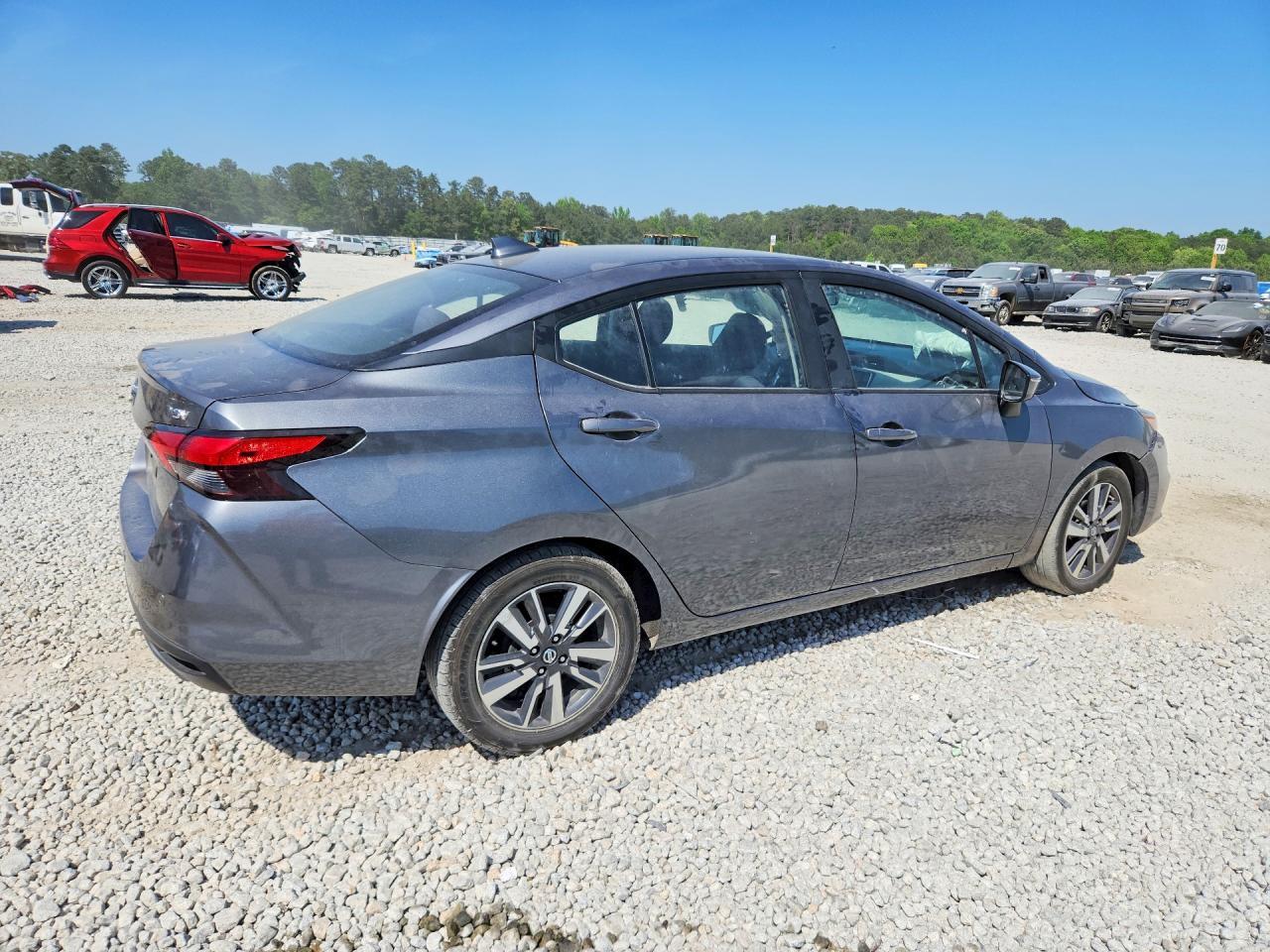 2021 Nissan Versa Sv - Фото 3