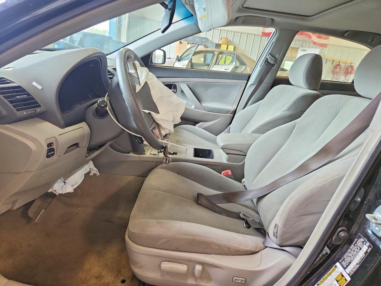 2009 Toyota Camry Le - Фото 7