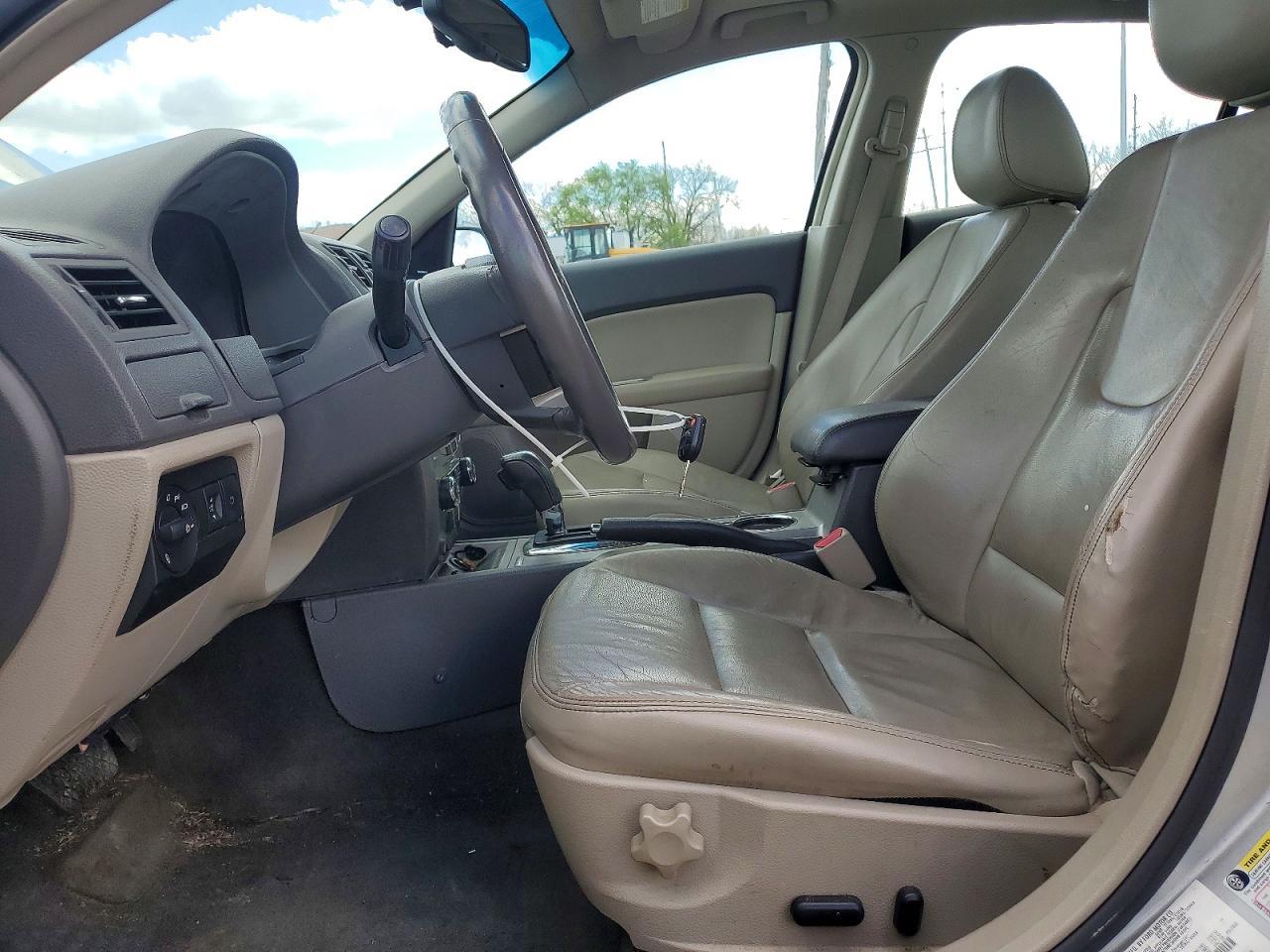 2010 Ford Fusion Hybrid - Фото 7