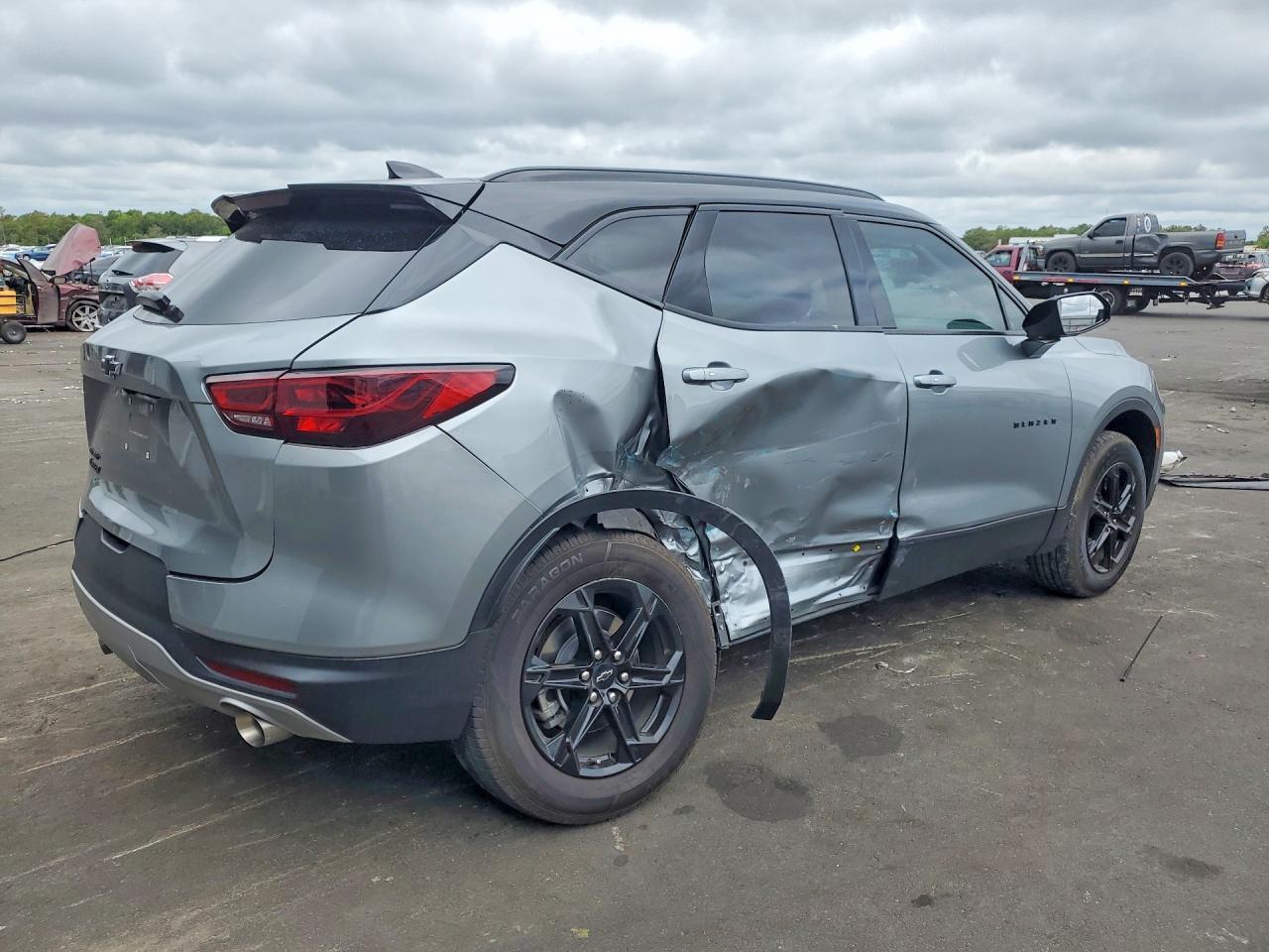 2023 Chevrolet Blazer 2Lt - Фото 3