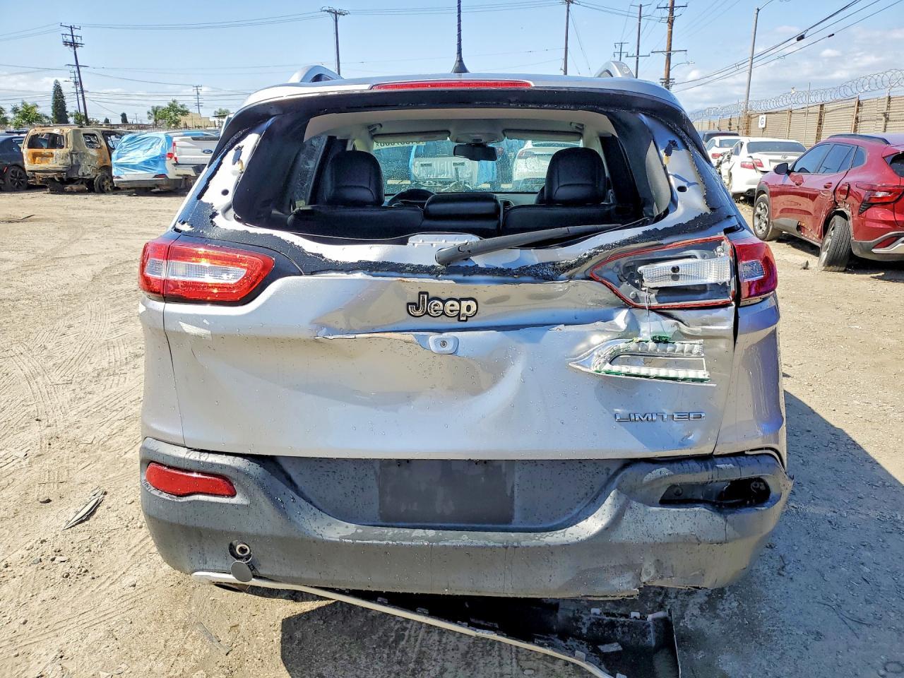 2017 Jeep Cherokee Limited - Image 6