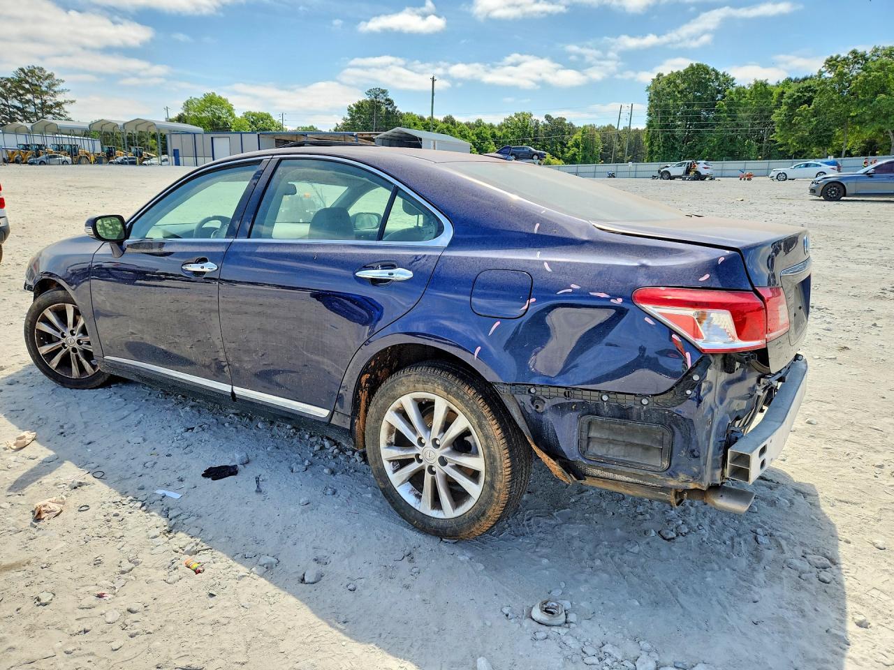 2011 Lexus Es 350 Base - Image 2